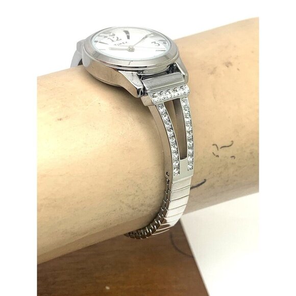 Timex Women's Watch TW2W18600 Quartz Silver Dial Stainless Steel 25mm - Picture 11 of 13